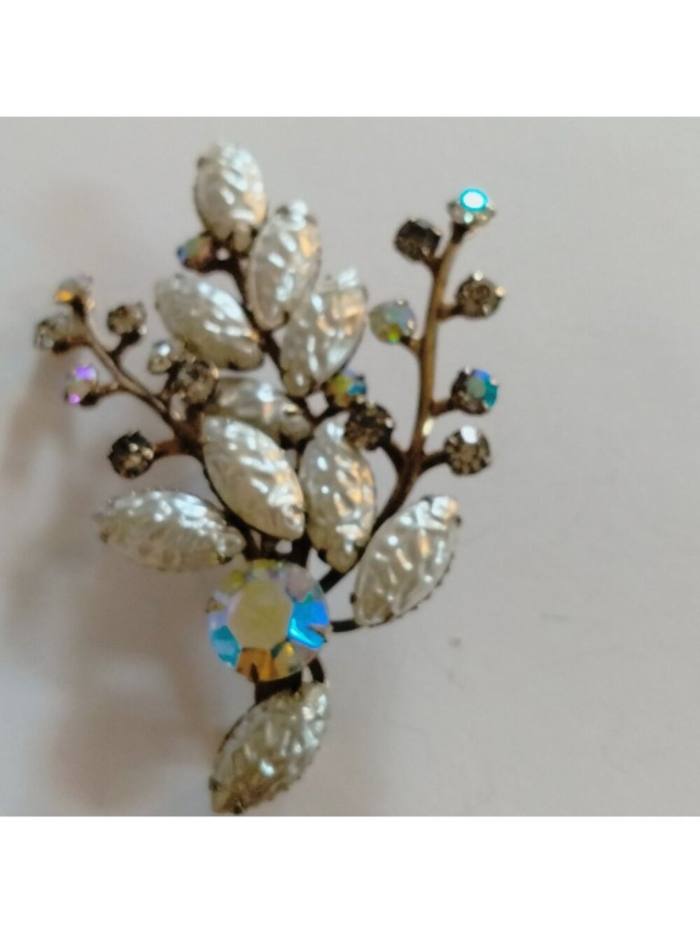 Aurora Borealis Brooch Rhinestone Crystals Elegant Vtg Statement Wedding Floral - Picture 10 of 10